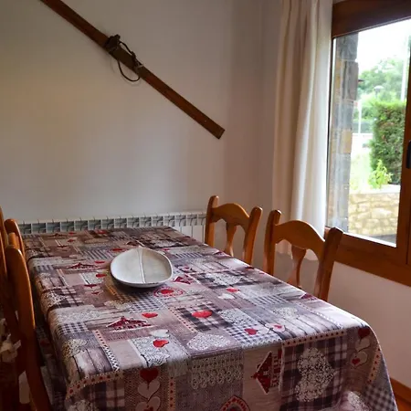 Caseta De Tatil Evi